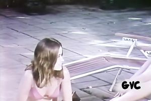 Horny stud pleases brunette and licks her shaggy cookie