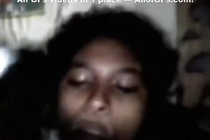 Naughty Indian sweetie receives nailed and gives head to her dude