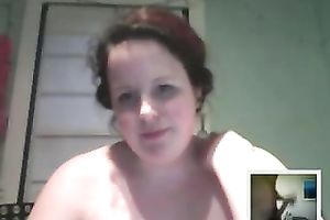 Horny fattie entertains herself by fingering her cookie