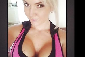 Hot Teen GFs Like to Do Nude Selfies!