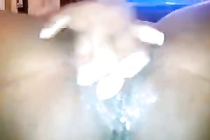 Ebony girlfriend with voluptuous butt masturbates