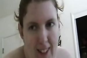 Plump dilettante skank shows her oral job and cook jerking skills to me