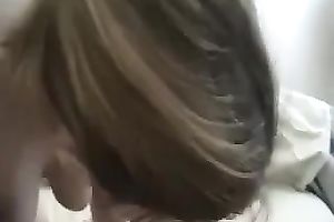 Plump dilettante skank shows her oral job and cook jerking skills to me