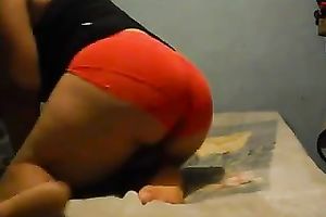 Thich plump gazoo of a black skin dark brown milf appears on livecam