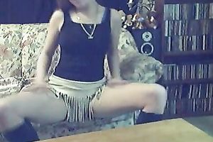 Playing with my fresh benwa balls in front of the cam