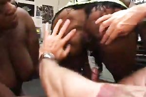 Ebony sluts with chubby butts are actually admirable at giving blowjobs