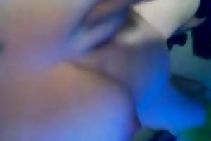 Bodacious skank is engulfing my 10-Pounder like an experienced wench