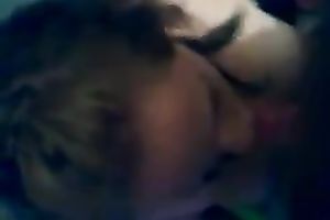 Bodacious skank is engulfing my 10-Pounder like an experienced wench