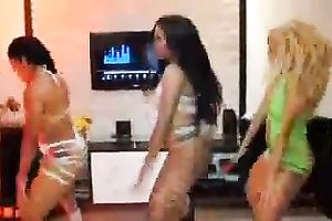 Spicy sexy Hispanic nymphos shaking their large booties