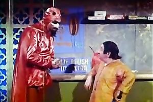 Two hawt retro mature bitch shows off their shapes on web camera