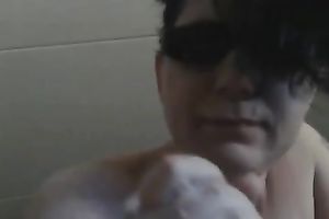 Super slutty nympho in sunglasses knows how to give a astounding irrumation