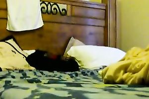 Amazing cam movie with a bulky brunette hair toying her twat