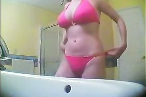 Sizzling sexy college playgirl in bikini on hidden livecam movie