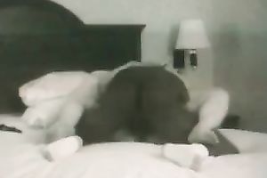 Got this buff and hunky dark guy to fuck me hard in the hotel