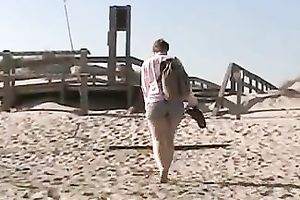 My overweight bottomed slutwife likes playing with her pierced snatch