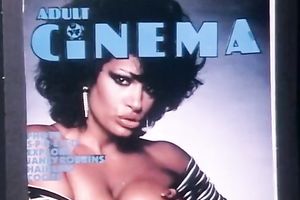 Spunky dark brown wench works on pecker with her face hole