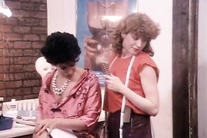 Spunky dark brown wench works on pecker with her face hole