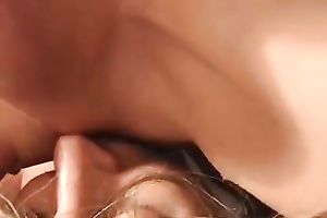 My paramour sucks my weiner and licks my arsehole in homemade clip