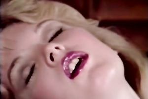 Blond head rapacious foul enjoyable fingers her palatable kitty