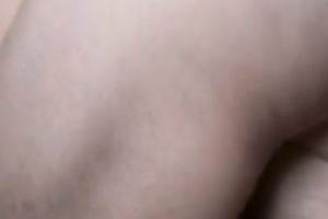 My aged white women enjoys having a buttplug in her backdoor